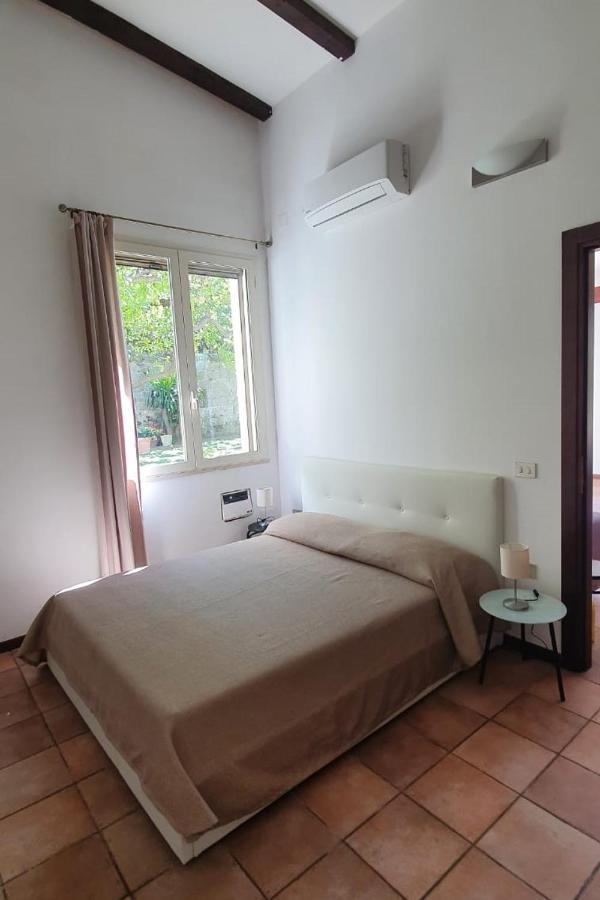 Casa Castagna Bed and Breakfast Caserta Exteriör bild